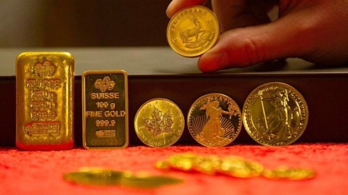 Harga Emas Dunia Terperosok, Investor Lirik Aset Aman Lain